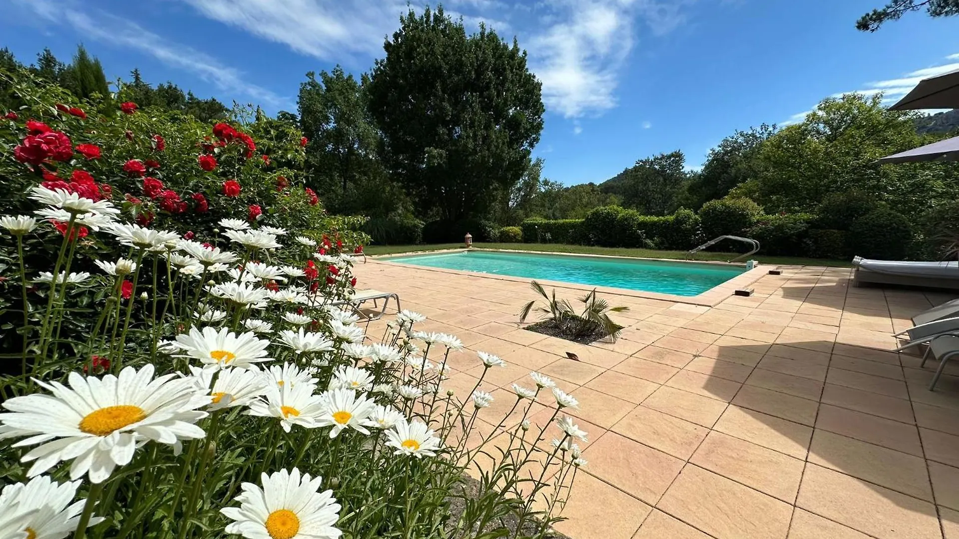 Domaine De Casamene Hotel Auriol Guest house